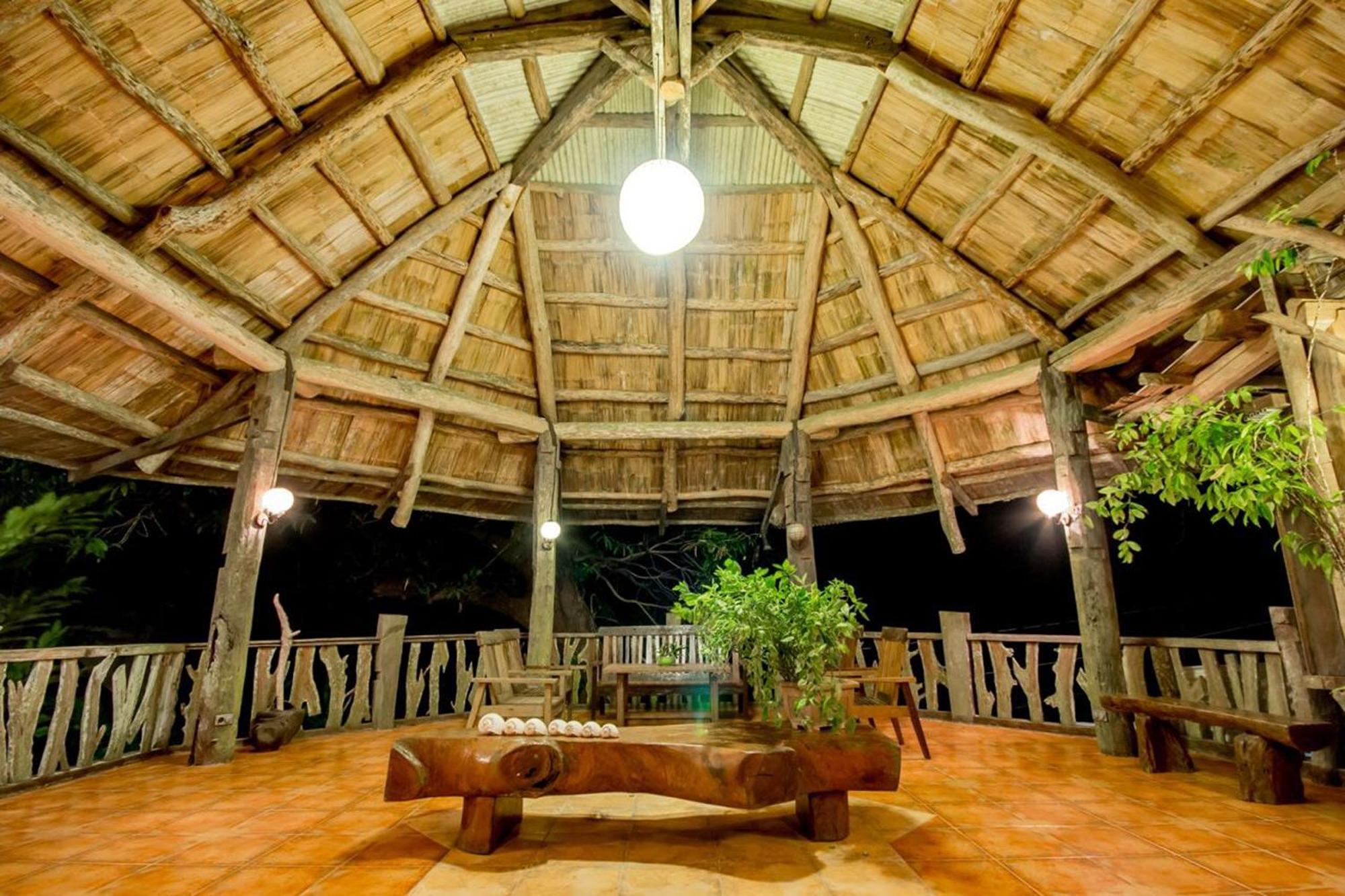 Oldwoods By The Sea Nature Resort Bani Pangasinan Exterior foto